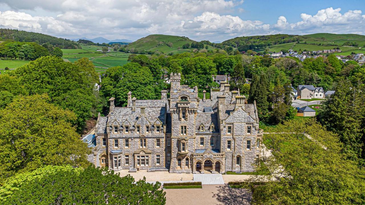 The Alfred Suite Stone Cross Mansion Ulverston Exterior foto